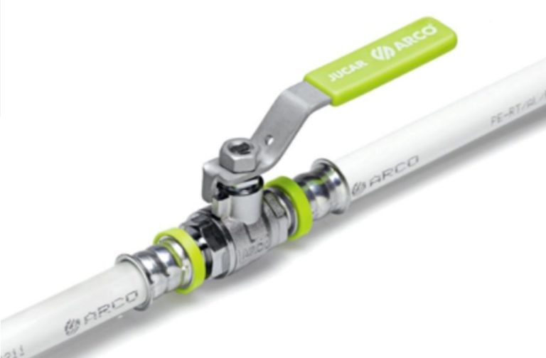 Cómo instalar tuberías multicapa con sistema press-fitting